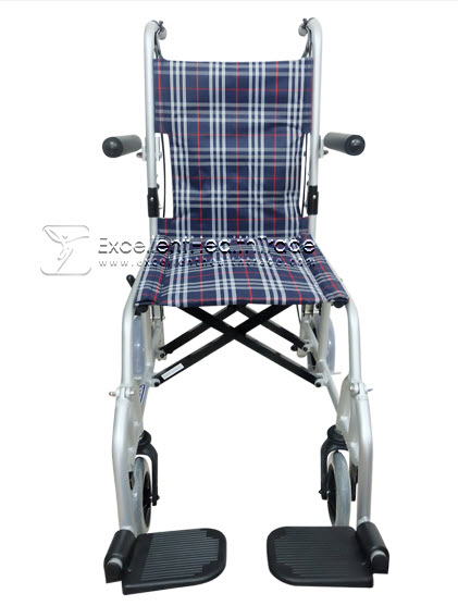 00658: รถเข็นพกพาล้อหนา - พร้อมกระเป๋า (Portable Alloy Wheelchair KIMBER) (WS-01) - น้ำเงิน
